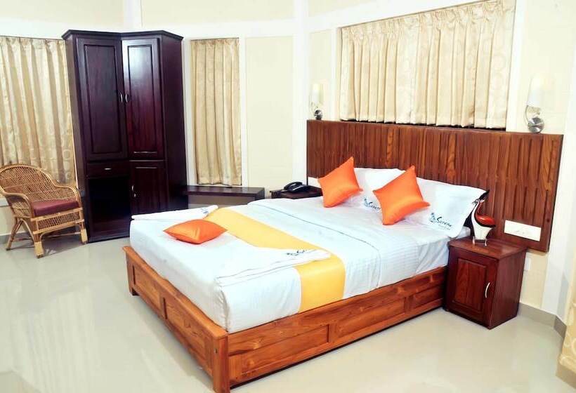 Отель Varkala Villa