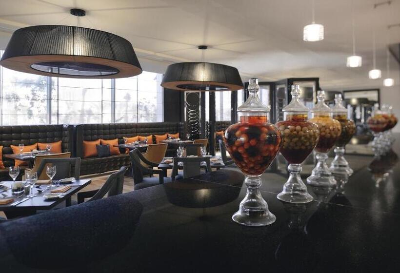 Voco Riyadh, An Ihg Hotel فندق فوكو الرياض, احدى فنادق مجموعة إنتركونتيننتال