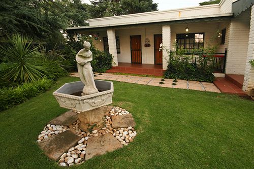 Отель Walts Place