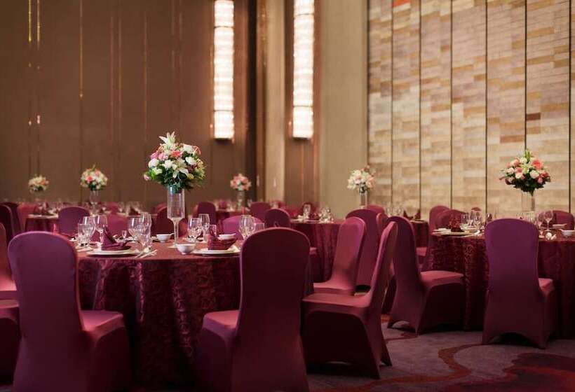 בית מלון כפרי Wanda Realm Chifeng