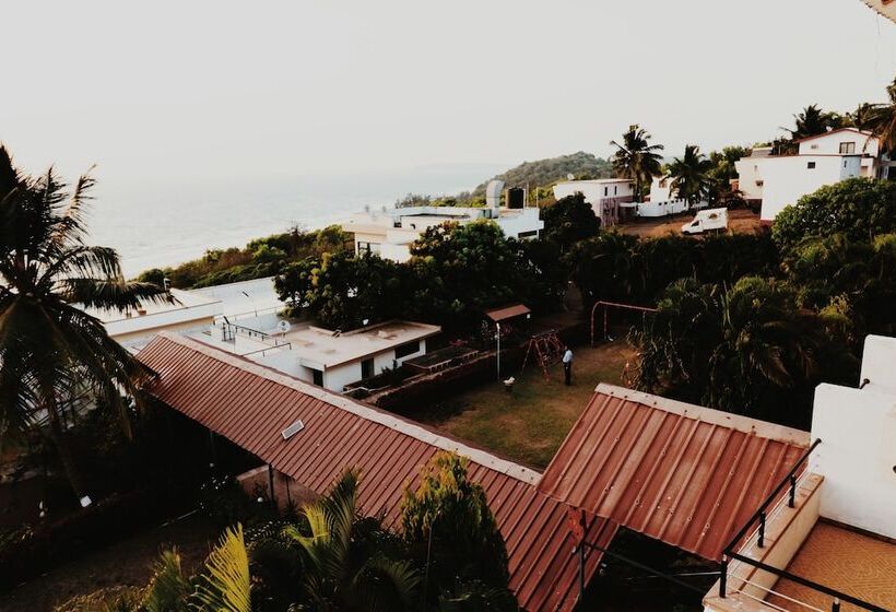 فندق Abhishek Beach Resort & Spa
