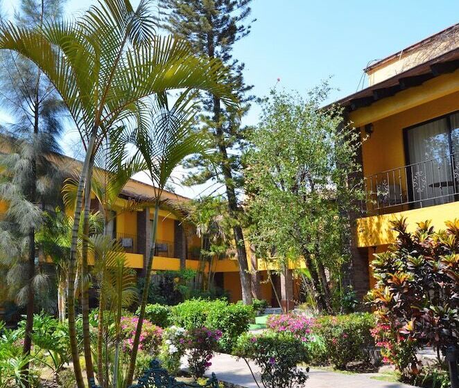 فندق Wyndham Garden Guadalajara Expo Plaza Del Sol