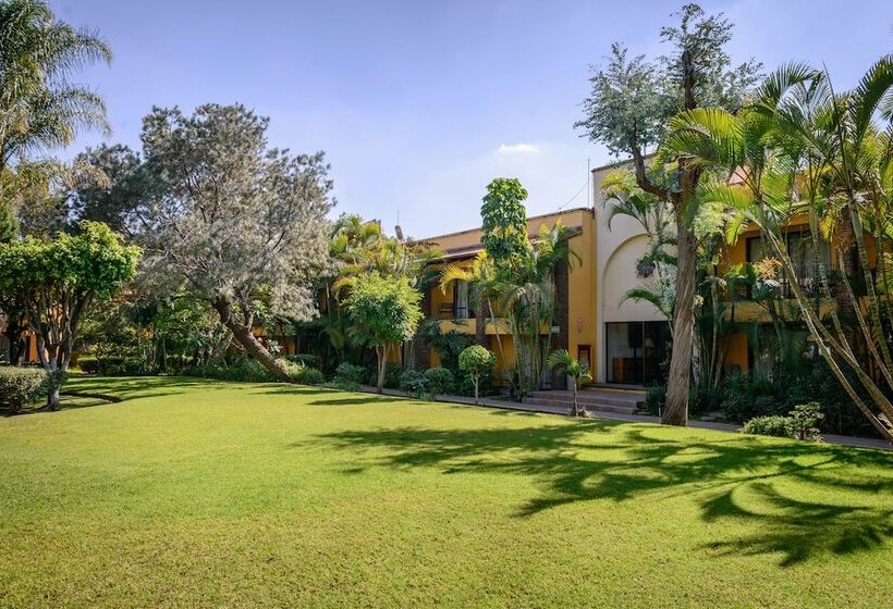 فندق Wyndham Garden Guadalajara Expo Plaza Del Sol