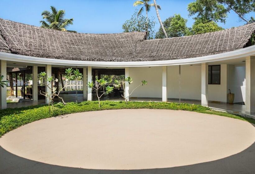 酒店 Xandari Pearl Beach Resort