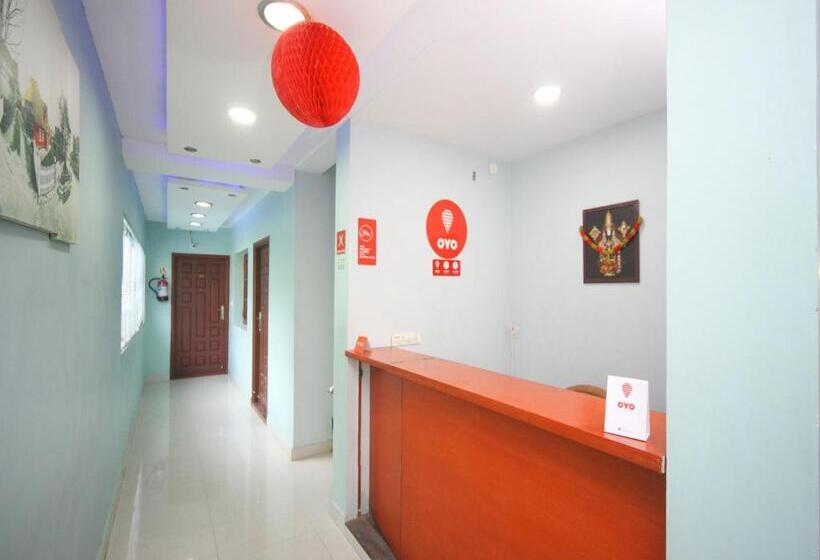 Max Classic Serviced Apartment