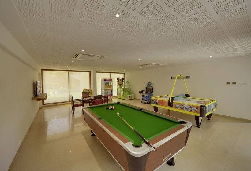 Meritas Picaddle Resort Lonavala