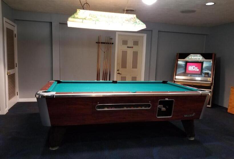 فندق على الطريق Eastern Inn & Suites