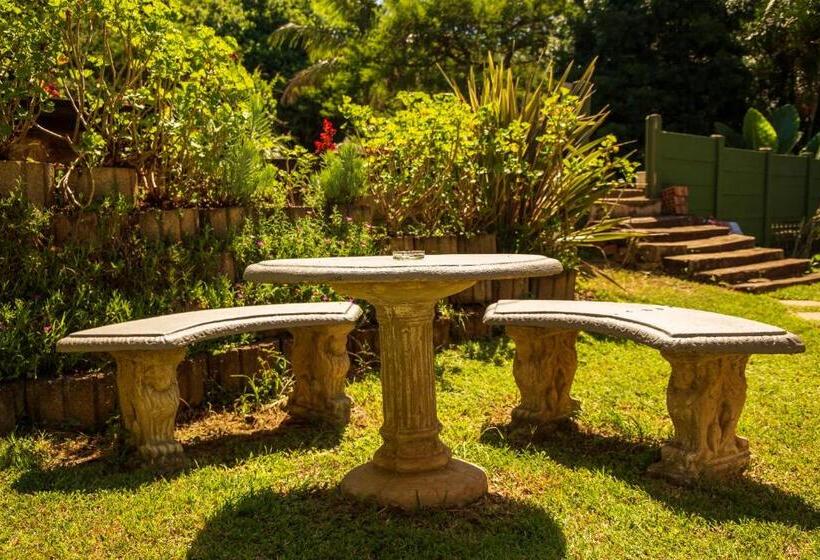 Пансион Lincoln Cottages Bnb & Self Catering