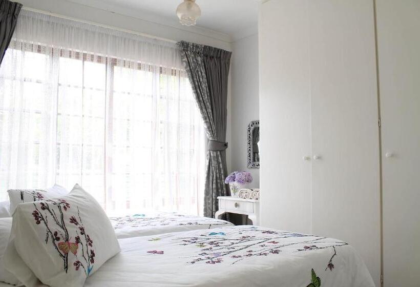 Пансион Lincoln Cottages Bnb & Self Catering