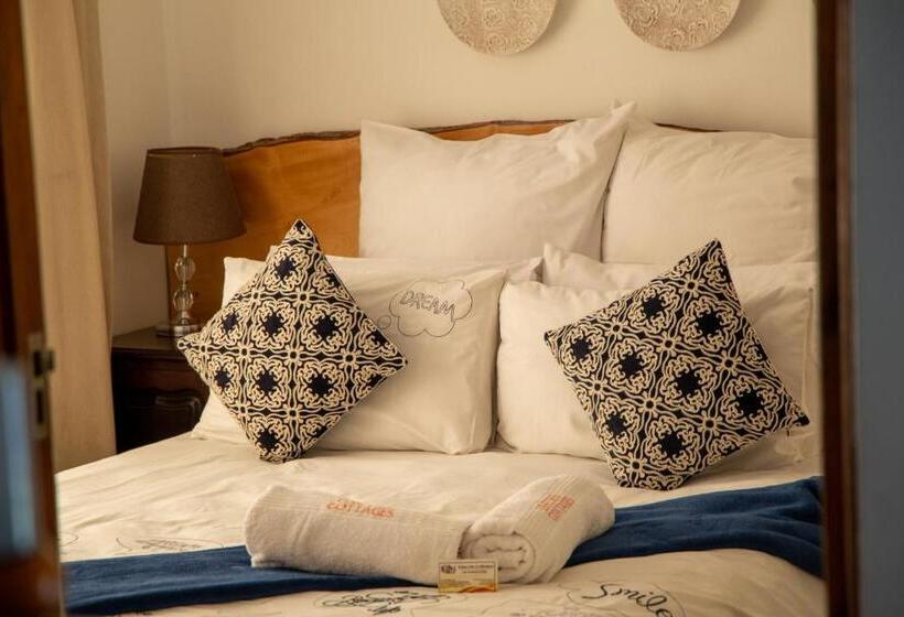 Пансион Lincoln Cottages Bnb & Self Catering