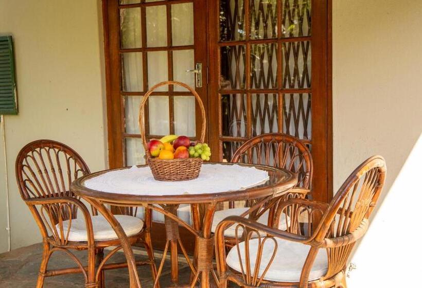 Пансион Lincoln Cottages Bnb & Self Catering