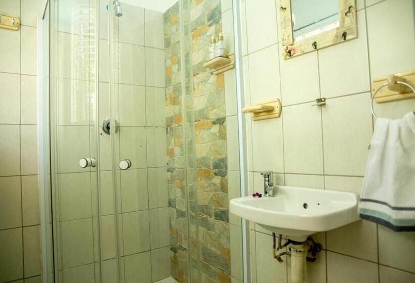 膳宿费 Lincoln Cottages Bnb & Self Catering