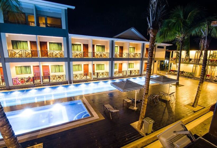 Summer Bay Resort Lang Tengah Island