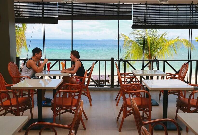 Summer Bay Resort Lang Tengah Island