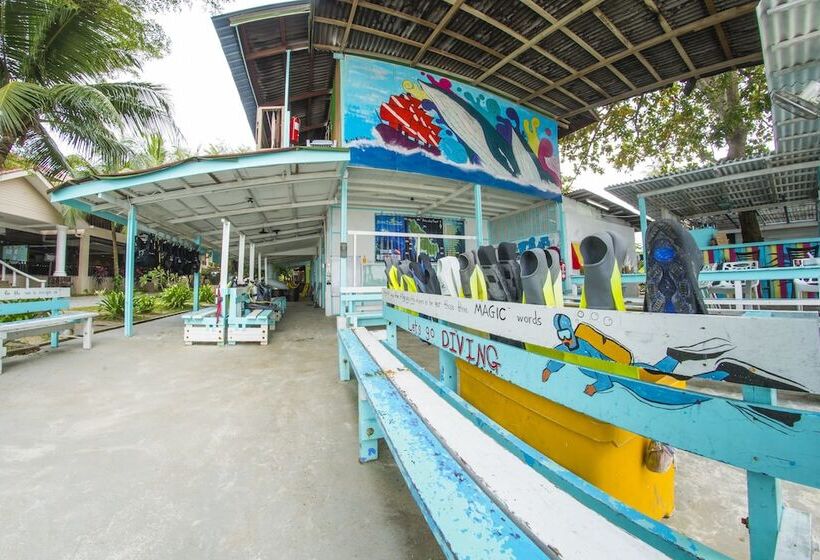 Summer Bay Resort Lang Tengah Island