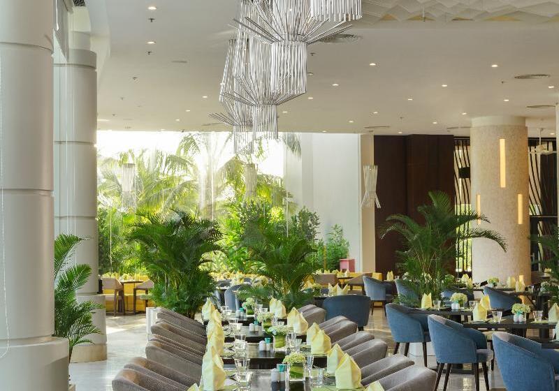 Vinpearl Resort & Spa Nha Trang Bay