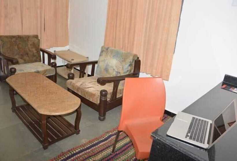 בית מלון כפרי Zip Raashi Farm