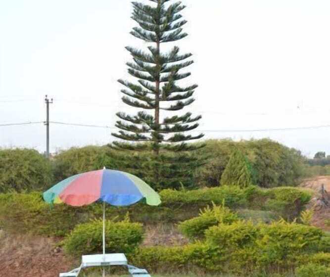 בית מלון כפרי Zip Raashi Farm