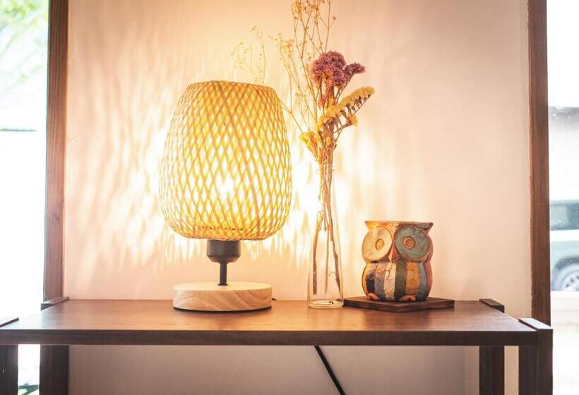 فندق صغير Next Chapter   Guesthouse   Kito