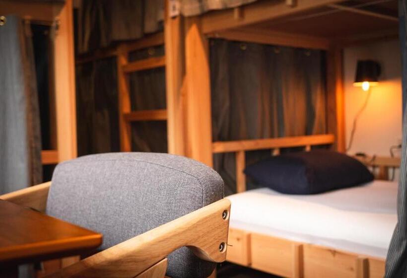 فندق صغير Next Chapter   Guesthouse   Kito