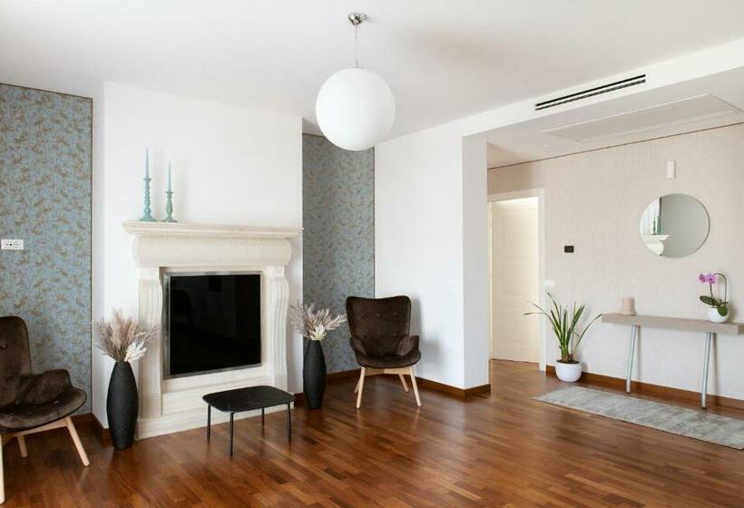 B&b Monna Lisa Rooms