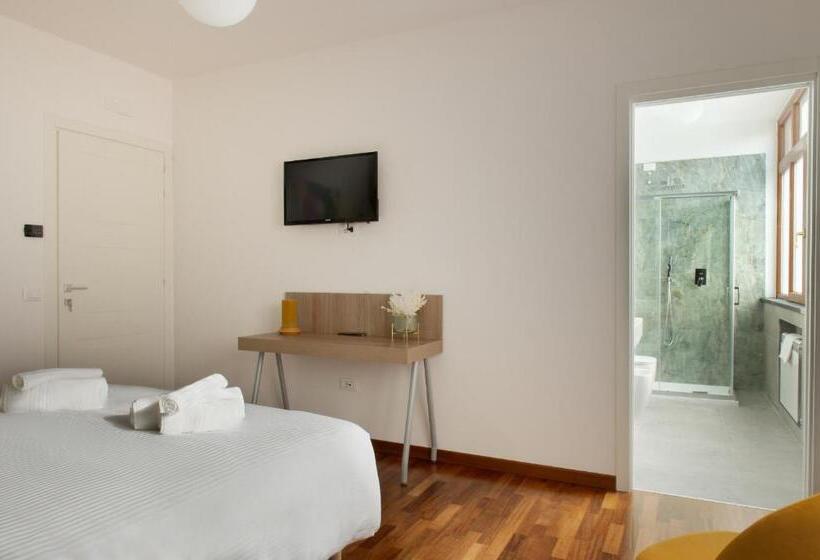 B&b Monna Lisa Rooms