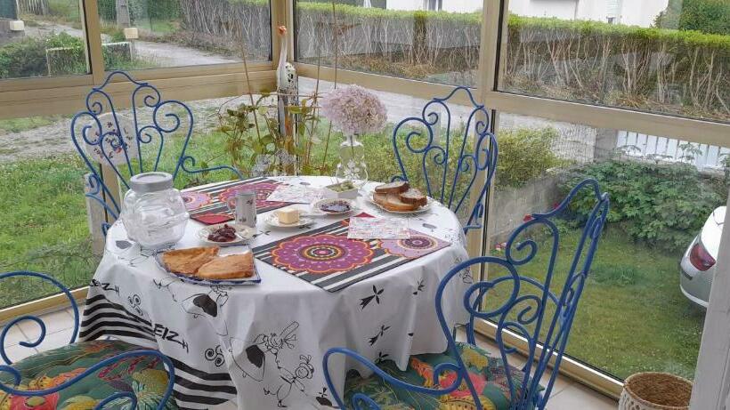 住宿加早餐 Aux Portes De Locronan