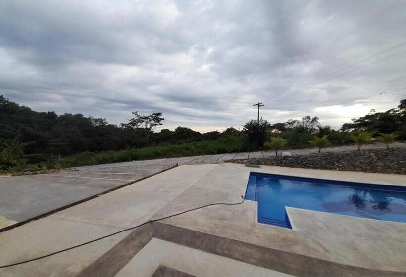 مبيت وإفطار Casa Dolcecr