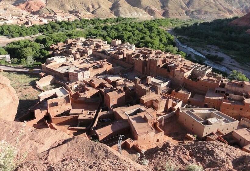 مبيت وإفطار Kasbak Le Mont Mgoun