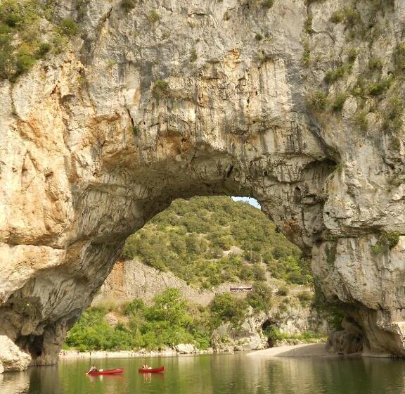 住宿加早餐  Le Relais De Vazeille