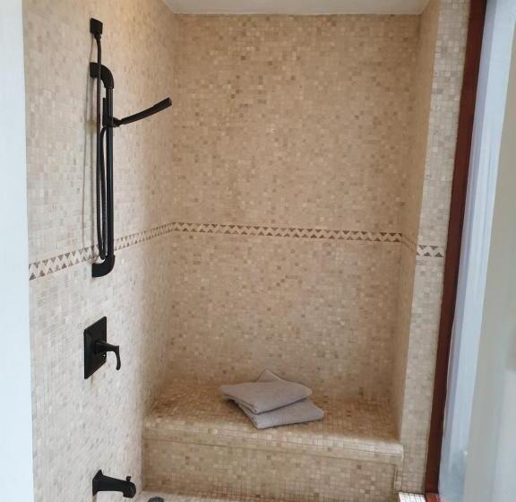 민박 Palmetto Lodge