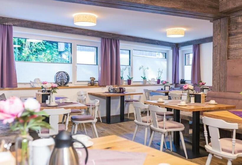 住宿加早餐  Pension Zimpasser