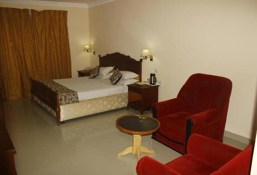 호텔 Bessota International