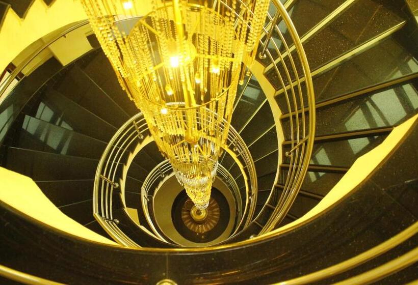 호텔 Bessota International