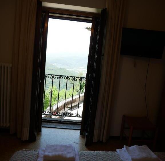 酒店 B&b Casa Del Pellegrino Castelmonte