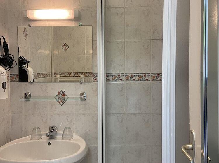 ホテル Hôtel Du Cerf