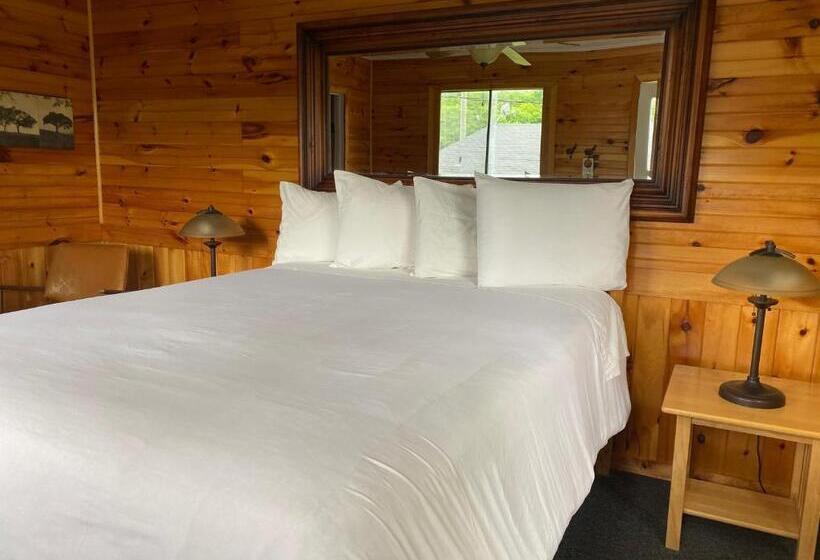 فندق Kenney Rideau