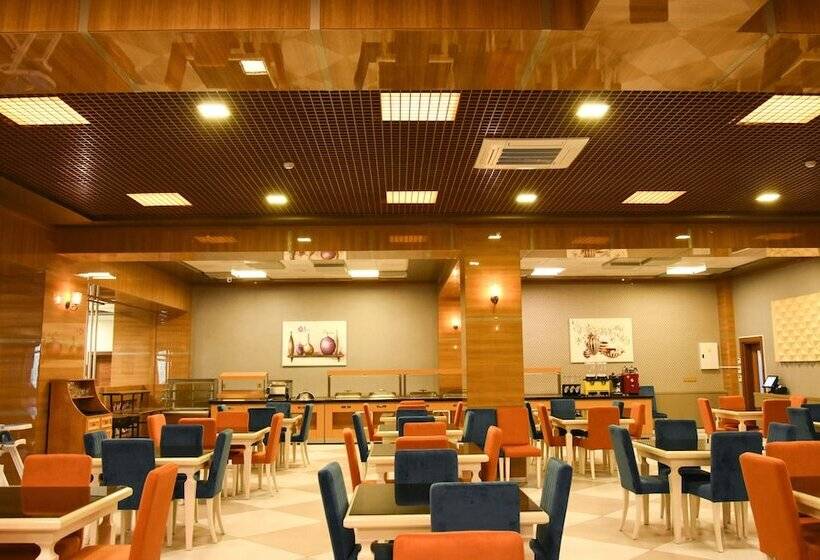 هتل Naxçıvan Palace