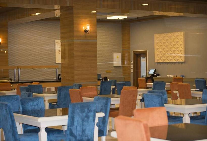 هتل Naxçıvan Palace