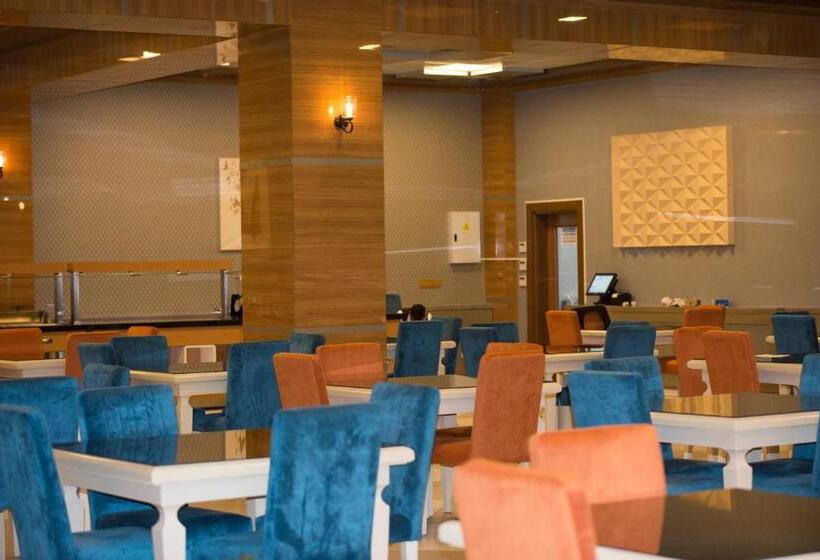 هتل Naxçıvan Palace