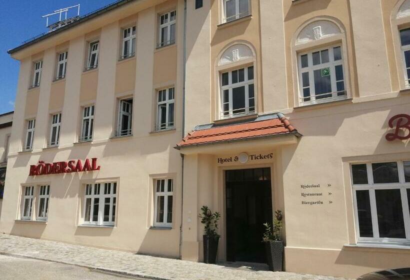 ホテル & Restaurant Rödersaal