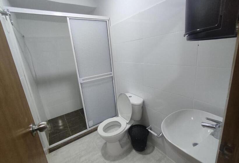 בית מלון כפרי The Green Valencia