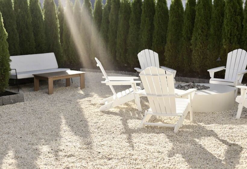 酒店 The James Bradley