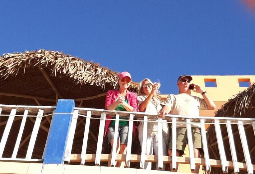 فندق Treasure By The Sea Resort   Happy Hill