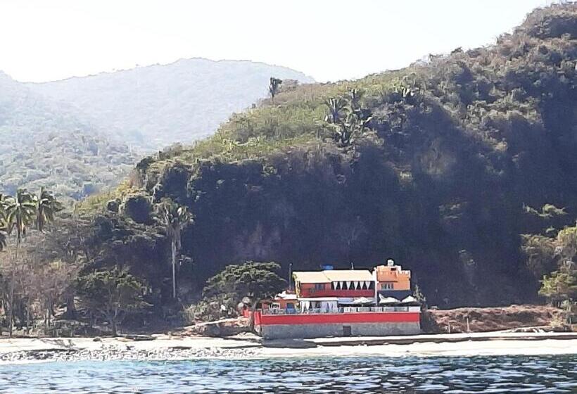 فندق Treasure By The Sea Resort   Happy Hill