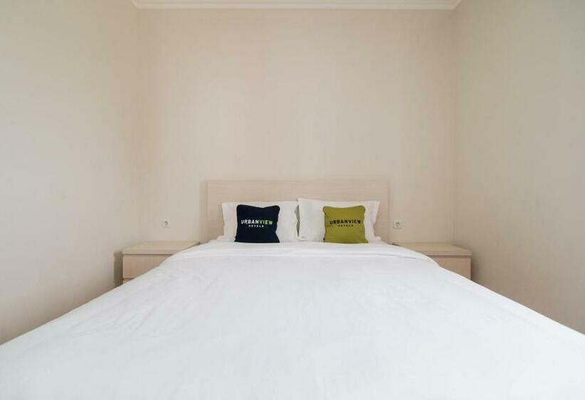 Urbanview Hotel Syariah Dj Gading Serpong