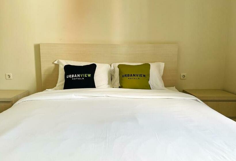 Urbanview Hotel Syariah Dj Gading Serpong