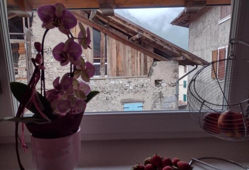 بنسيون Appartamento Vaia