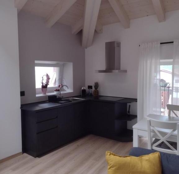 פנסיון Appartamento Vaia