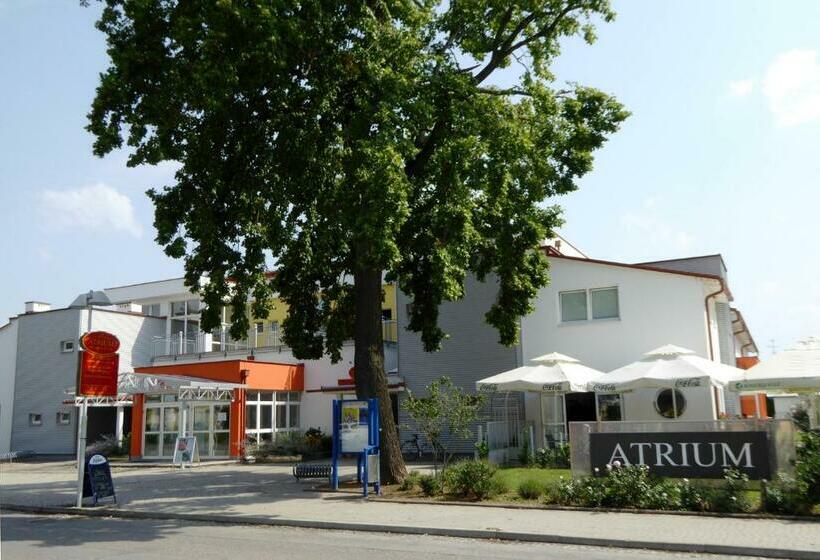 Пансион Atrium Gästezimmer Und Restaurant   Hohenau An Der March